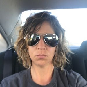 Meet your Posher, Cindy